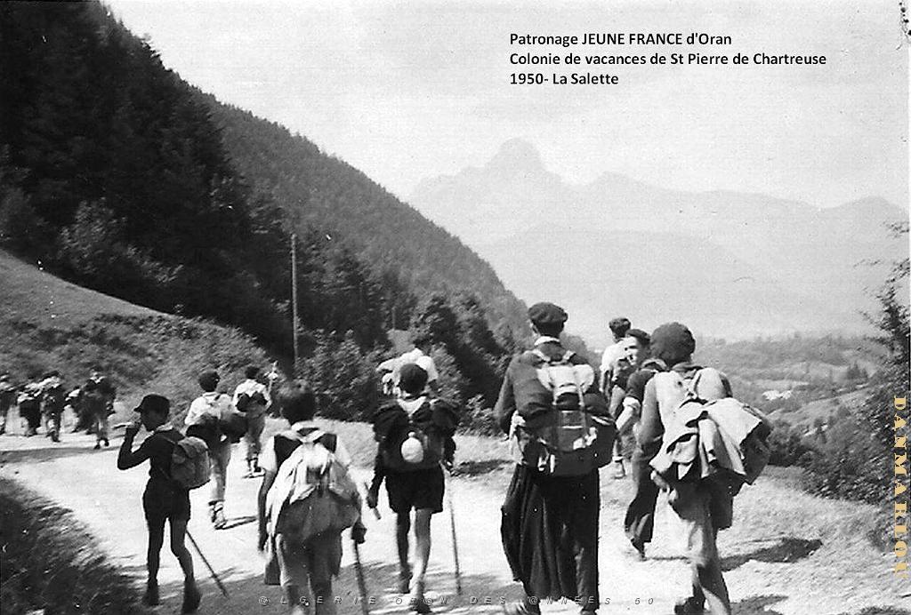 COLO JEUNE FRANCE 1950 la Salette, au retour.jpg